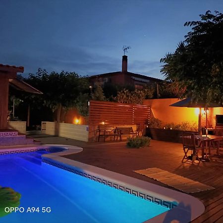 VILLA DU LAC spéciale FAMILLE, piscine et CONFORT Riudecanyes Exterior foto