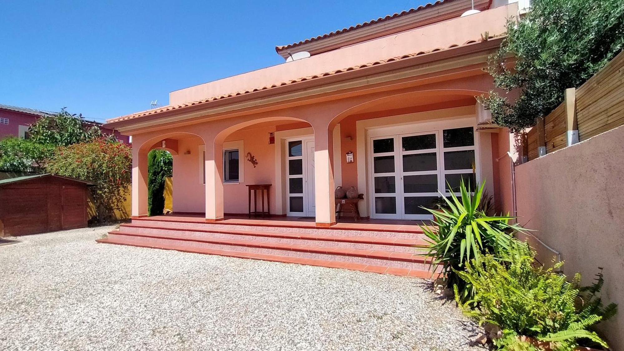 VILLA DU LAC spéciale FAMILLE, piscine et CONFORT Riudecanyes Exterior foto