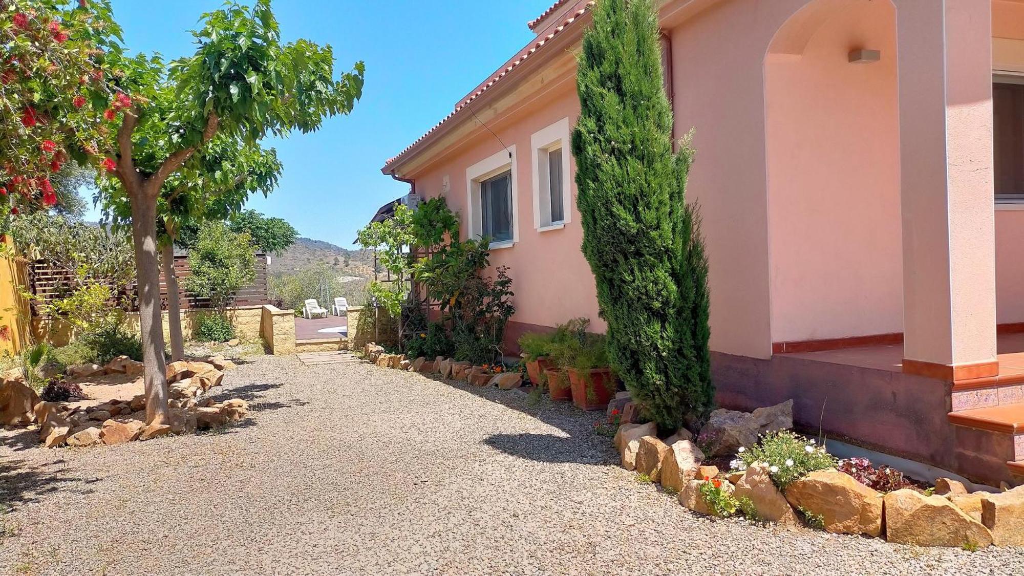 VILLA DU LAC spéciale FAMILLE, piscine et CONFORT Riudecanyes Exterior foto